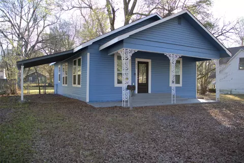 217 19th St SE, Paris, TX 75460