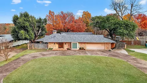 1015 Western Hills Dr, Sherman, TX 75092