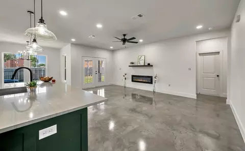 506 David Davis Rd, Mcgregor, TX 76657 photo 5