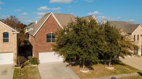 10217 Crawford Farms Dr, Fort Worth, TX 76244
