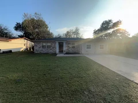 2101 Bettibart St, Fort Worth, TX 76134