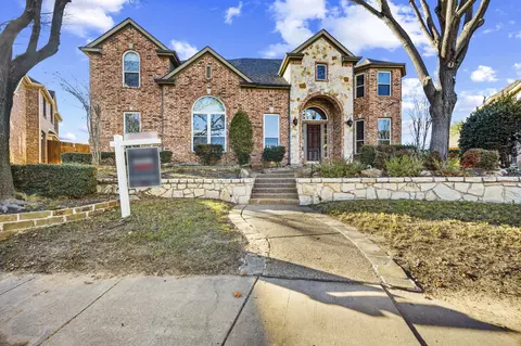1800 Hollow Falls Ct, Frisco, TX 75036