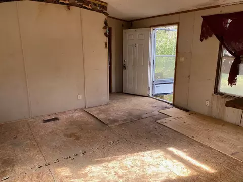1233 Suncrest Cir, Jasper, TX 75951 photo 9