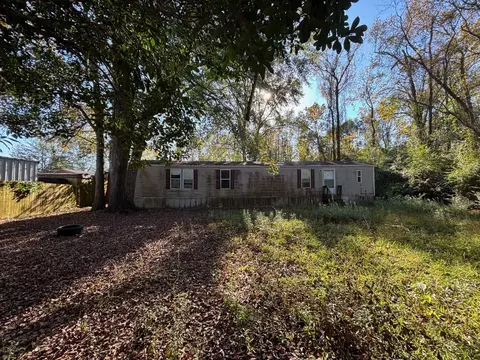 1233 Suncrest Cir, Jasper, TX 75951