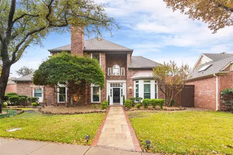 6914 Genstar Ln, Dallas, TX 75252