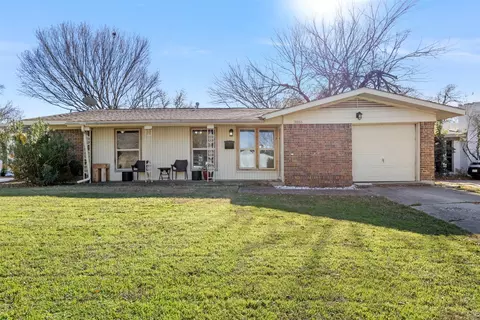 3016 Sundial Dr, Dallas, TX 75229