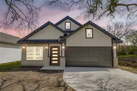 3108 Delafield Ln, Dallas, TX 75227
