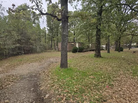 103 Pine Bloom Blvd, Gun Barrel City, TX 75156