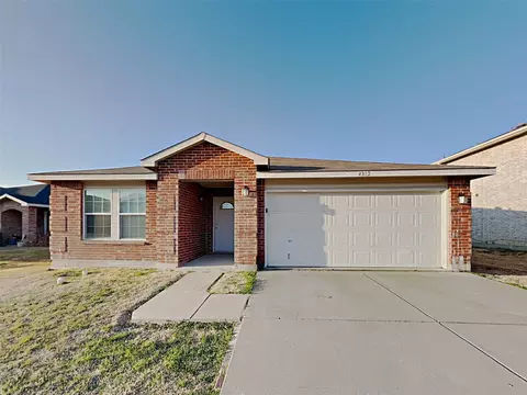 4312 Kyleigh Dr, Fort Worth, TX 76123