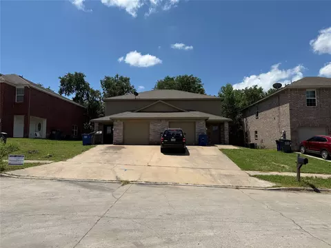 925 Parkplace Rdg, Princeton, TX 75407