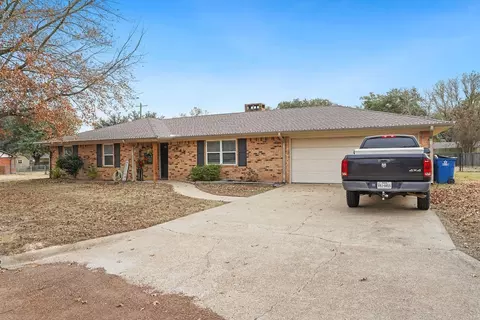 604 Marion Dr, Winnsboro, TX 75494