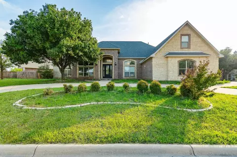 1207 Saddle Lakes Dr, Abilene, TX 79602