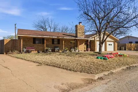 1504 Sunset St, Merkel, TX 79536