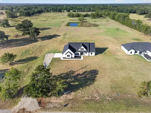 697 Vz Cr 3717, Edgewood, TX 75117