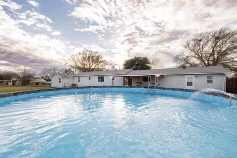 7253 County Road 2294, Quinlan, TX 75474