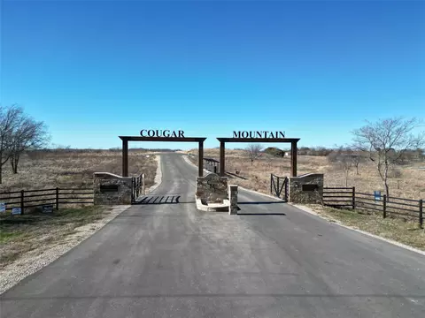 7124 Old Granbury Rd, Granbury, TX 76049
