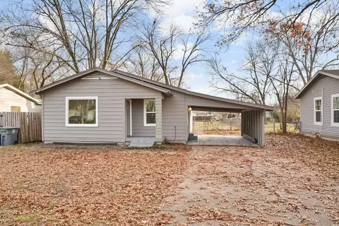 8904 Briley Rd, Dallas, TX 75217