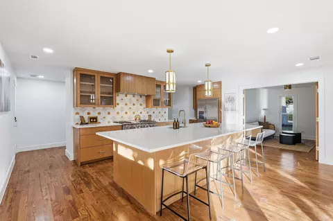 4007 Echo Glen Dr, Dallas, TX 75244