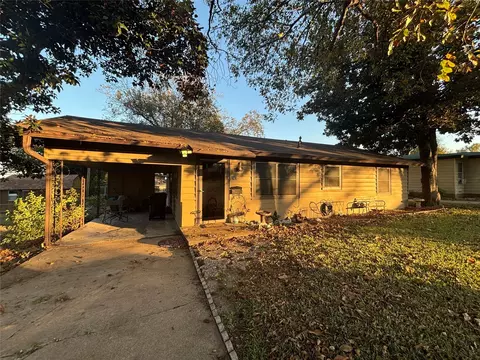 703 S 32nd St, Temple, TX 76501