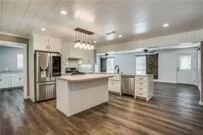 615 N Lamar St, Tioga, TX 76271