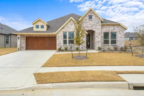2119 Charming Forge Rd, Forney, TX 75126
