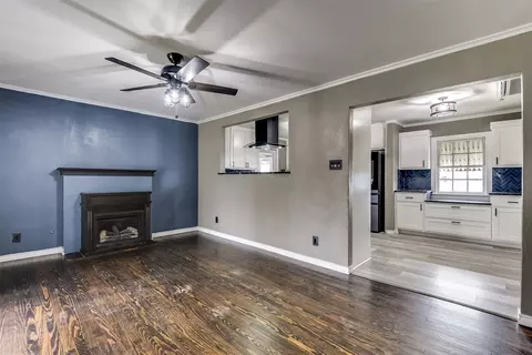510 S Church St, Ferris, TX 75125