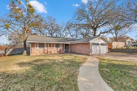 601 State St, Weatherford, TX 76086