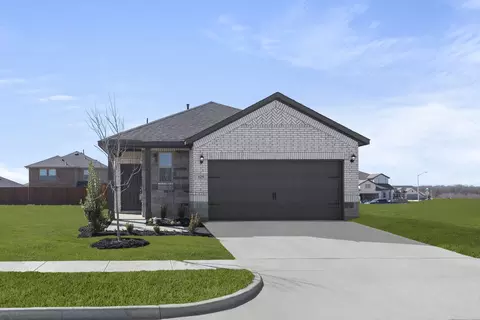 125 Pheasant Run Rd, Terrell, TX 75160