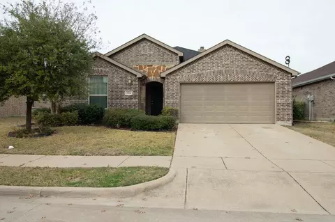 2024 Enchanted Rock Dr, Forney, TX 75126