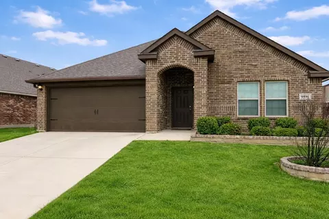 3210 Emerson Rd, Forney, TX 75126