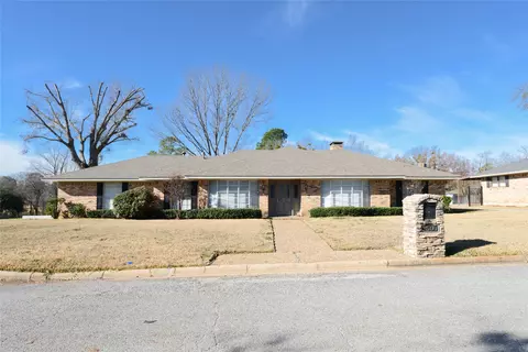2500 Brookhaven Dr, Denison, TX 75020