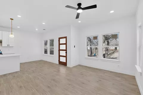 Living - 616 E Shepherd St, Denison, TX 75021 photo 2 of 2