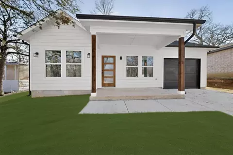 616 E Shepherd St, Denison, TX 75021