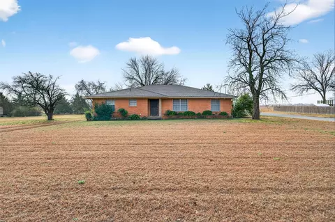 3928 W Houston St, Sherman, TX 75092