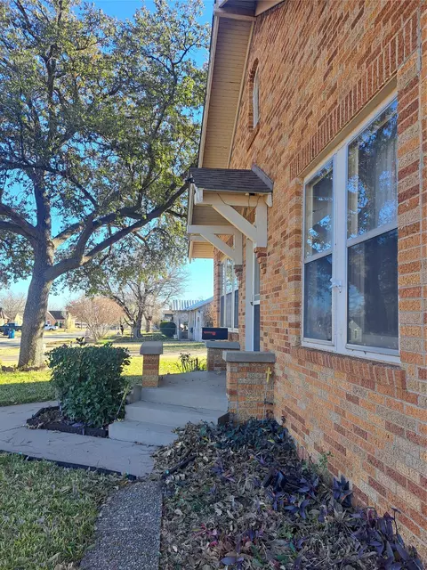 1106 Silas St, Sweetwater, TX 79556