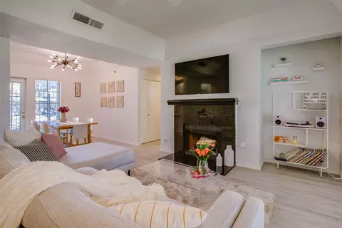 3105 San Jacinto St #104, Dallas, TX 75204