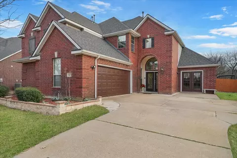 547 Breton Dr, Grand Prairie, TX 75052