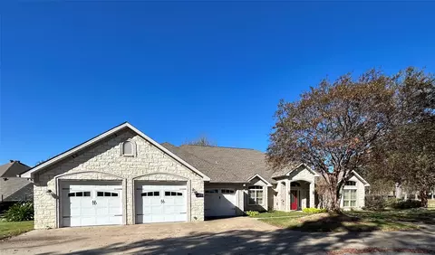 18476 Marina Dr, Kemp, TX 75143