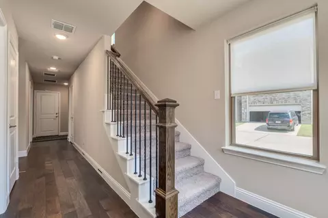 Entry Way - 801 Cassandra Ct, Euless, TX 76040 photo 3 of 4