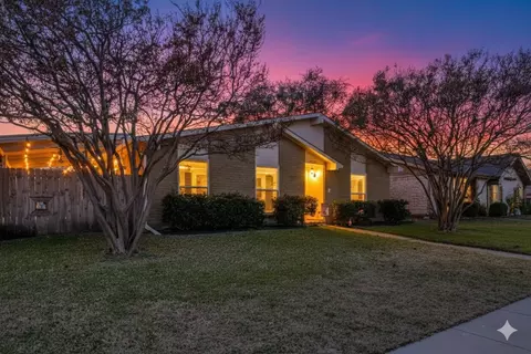 5028 Ashlock Dr, The Colony, TX 75056