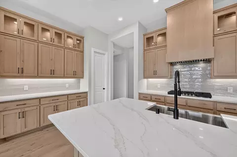 Kitchen - 4117 Keya Dr, Celina, TX 75078 photo 2 of 4