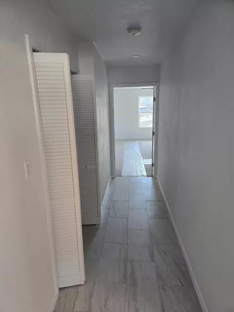 Entry Way - 2110 N 06th St, Waco, TX 76708 photo 2 of 2