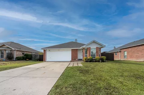 1705 Lesli Dr, Royse City, TX 75189