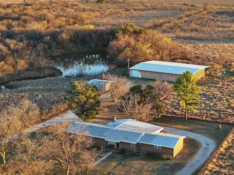 901 Fm 613, Tuscola, TX 79562