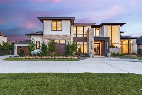 2223 Courtland Dr, Frisco, TX 75034