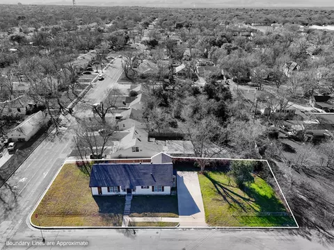 View/Area - 3100 N 27th St, Waco, TX 76708 photo 1 of 4