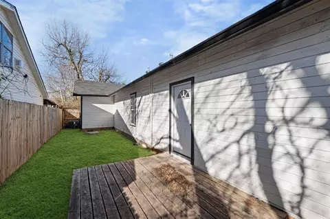 Exterior - 3100 N 27th St, Waco, TX 76708 photo 4 of 5