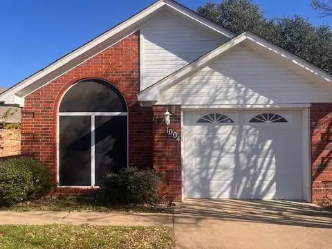 1004 Bull Run, Denton, TX 76209