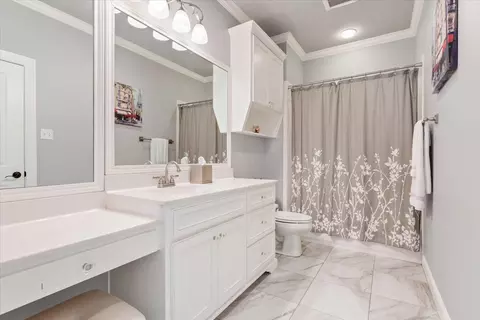 Bath - 3416 Edward Dr, Waco, TX 76708 photo 9 of 10