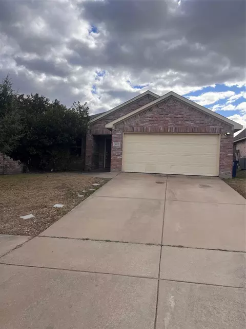 312 Crosscreek Dr, Princeton, TX 75407
